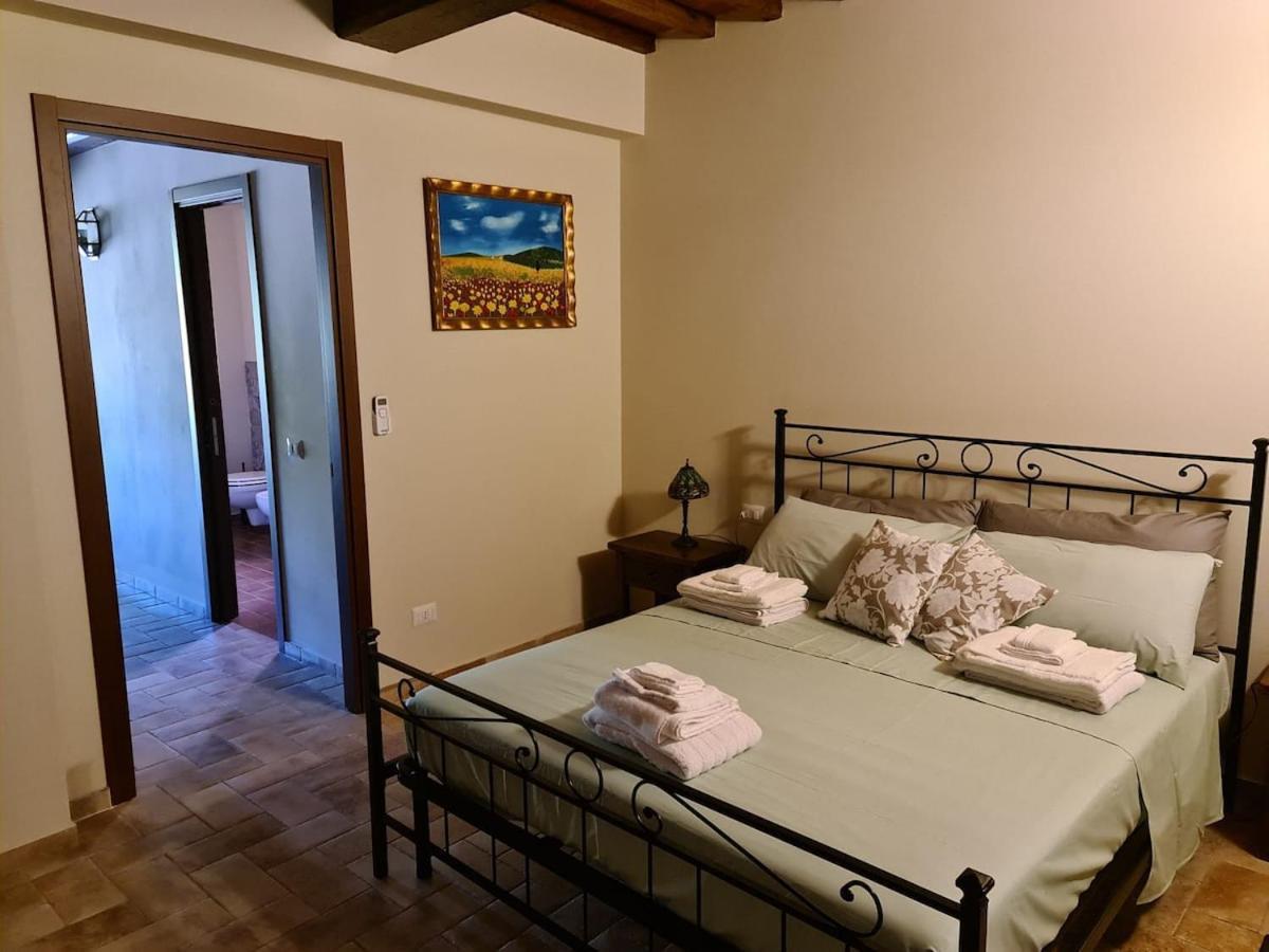 Agriturismo Il Bagnano Черталдо Екстериор снимка