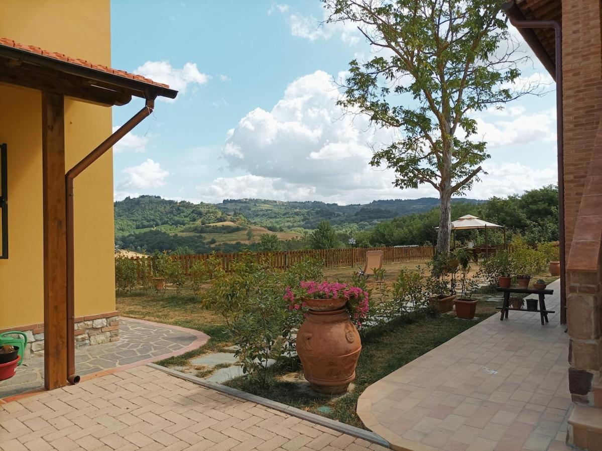 Agriturismo Il Bagnano Черталдо Екстериор снимка